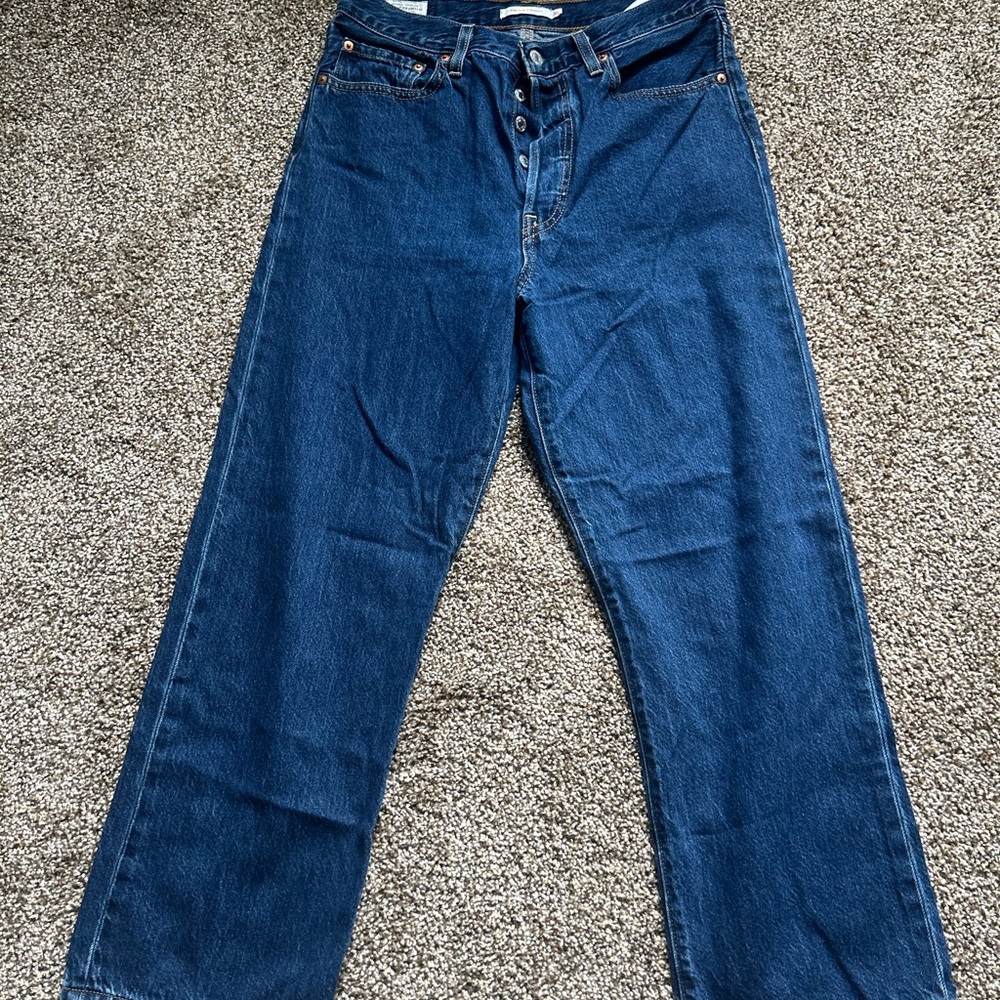 Levi's Women's Dark Blue Cropped Ankle Jeans
